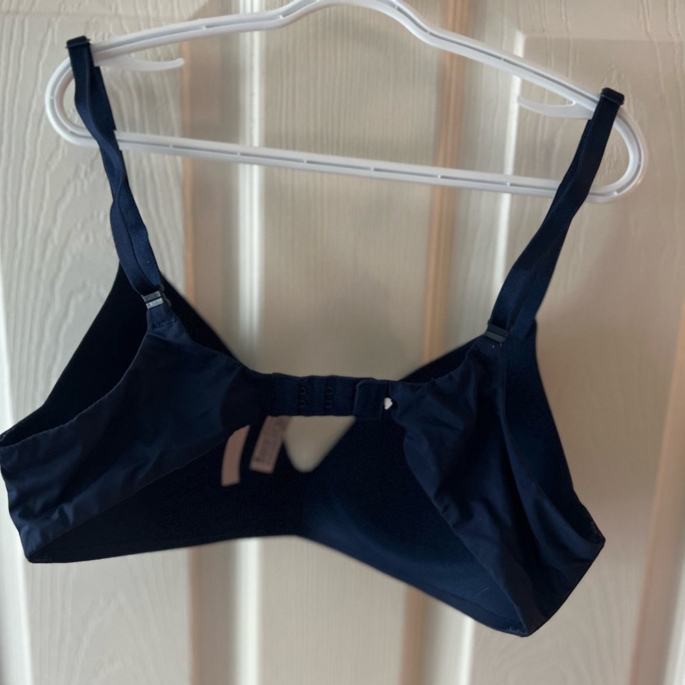 Victoria Secret bra - Picture 3 of 4